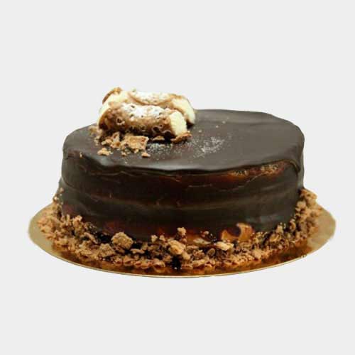 Round Shaped Chocolate Cake
